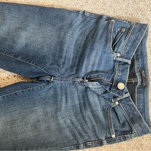 Vera Wang skinny Blue Jeans
